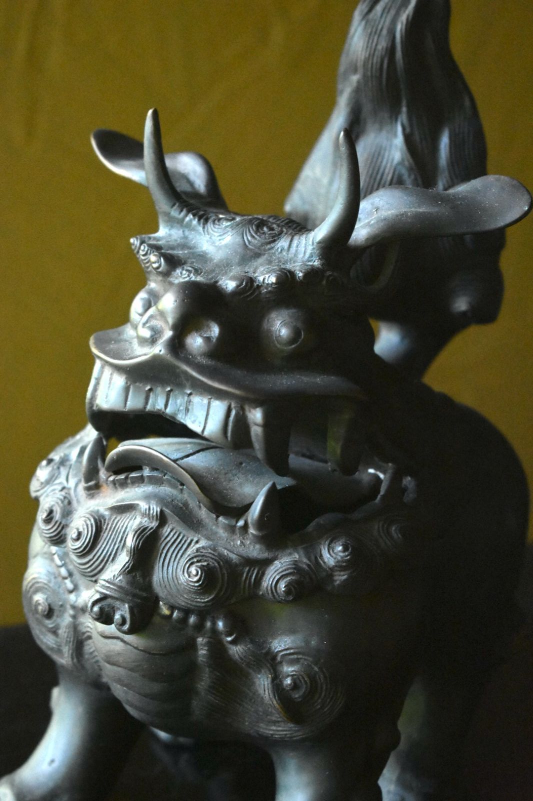 Y1180 極上 彫刻 細密造 龍細工 獅子香炉 重量186g 高さ12.5㎝ IMG_3430.jpg