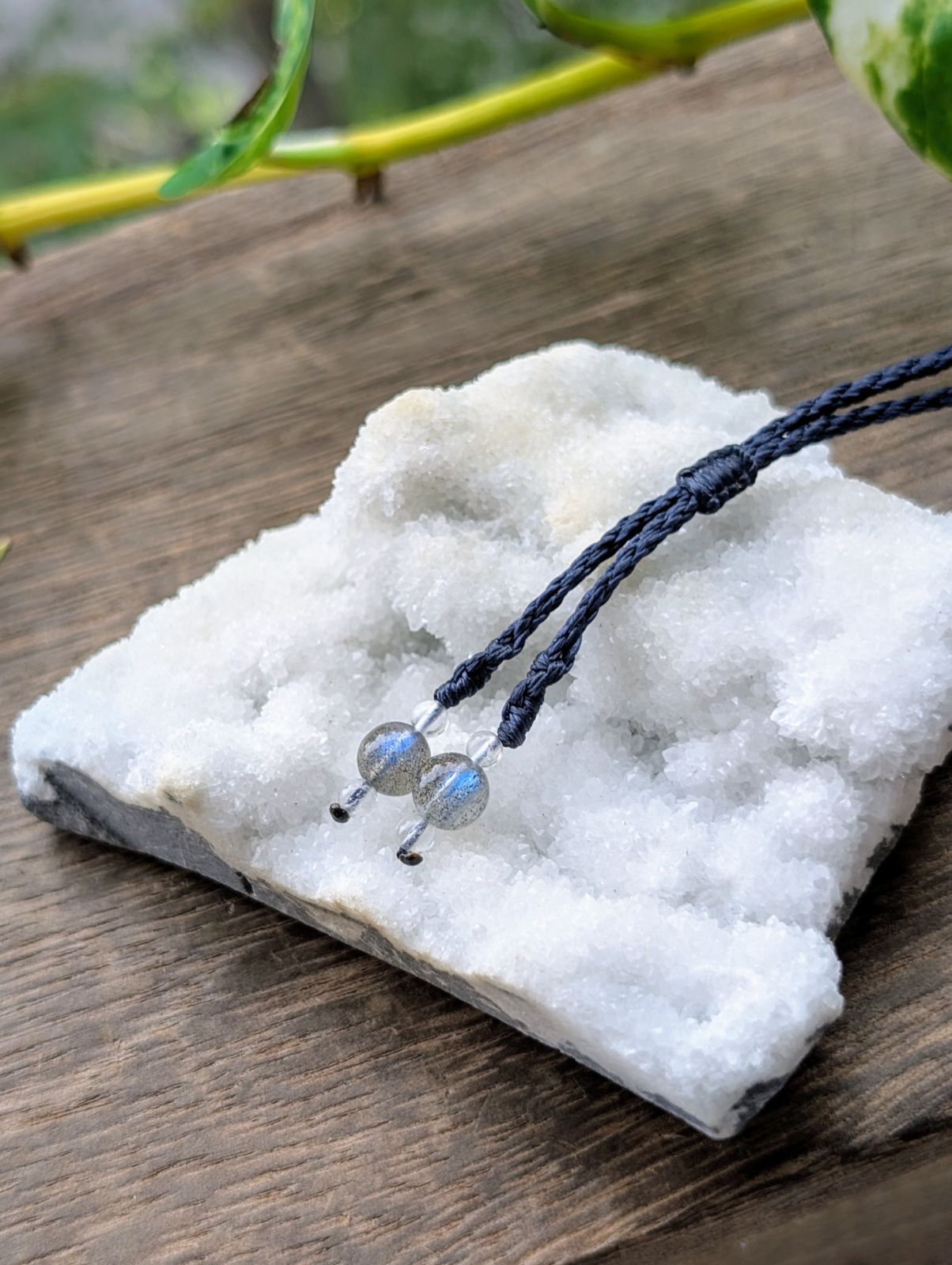 人気 ☆大きめ☆ラブラドライト(ストライプブルー)☆マクラメ編み