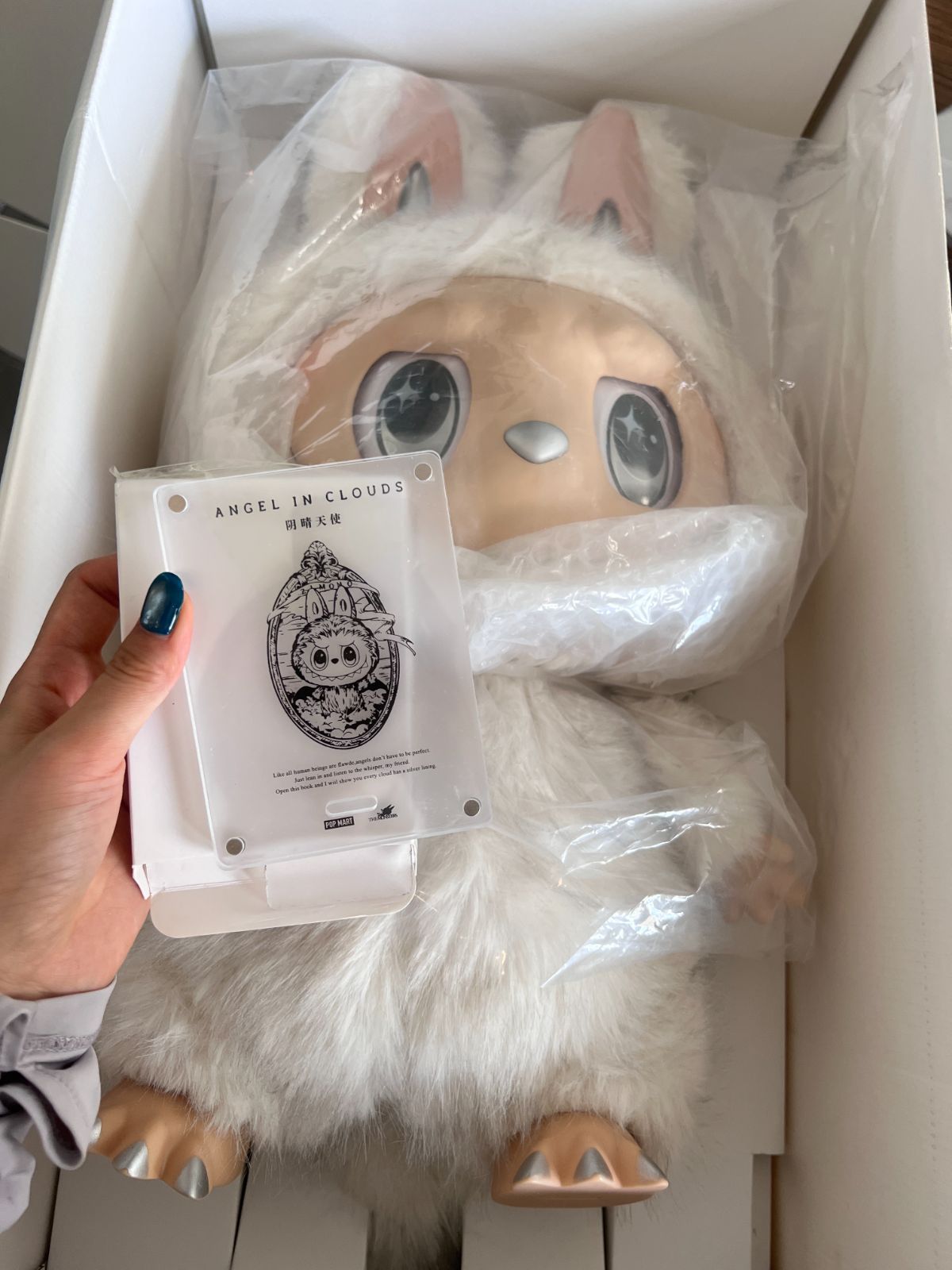 LABUBU POP MART Gimo & Genny ぬいぐるみ本体新品 即購入ok】POPMART Labubu Zimomo The Monster Angel - メルカリ