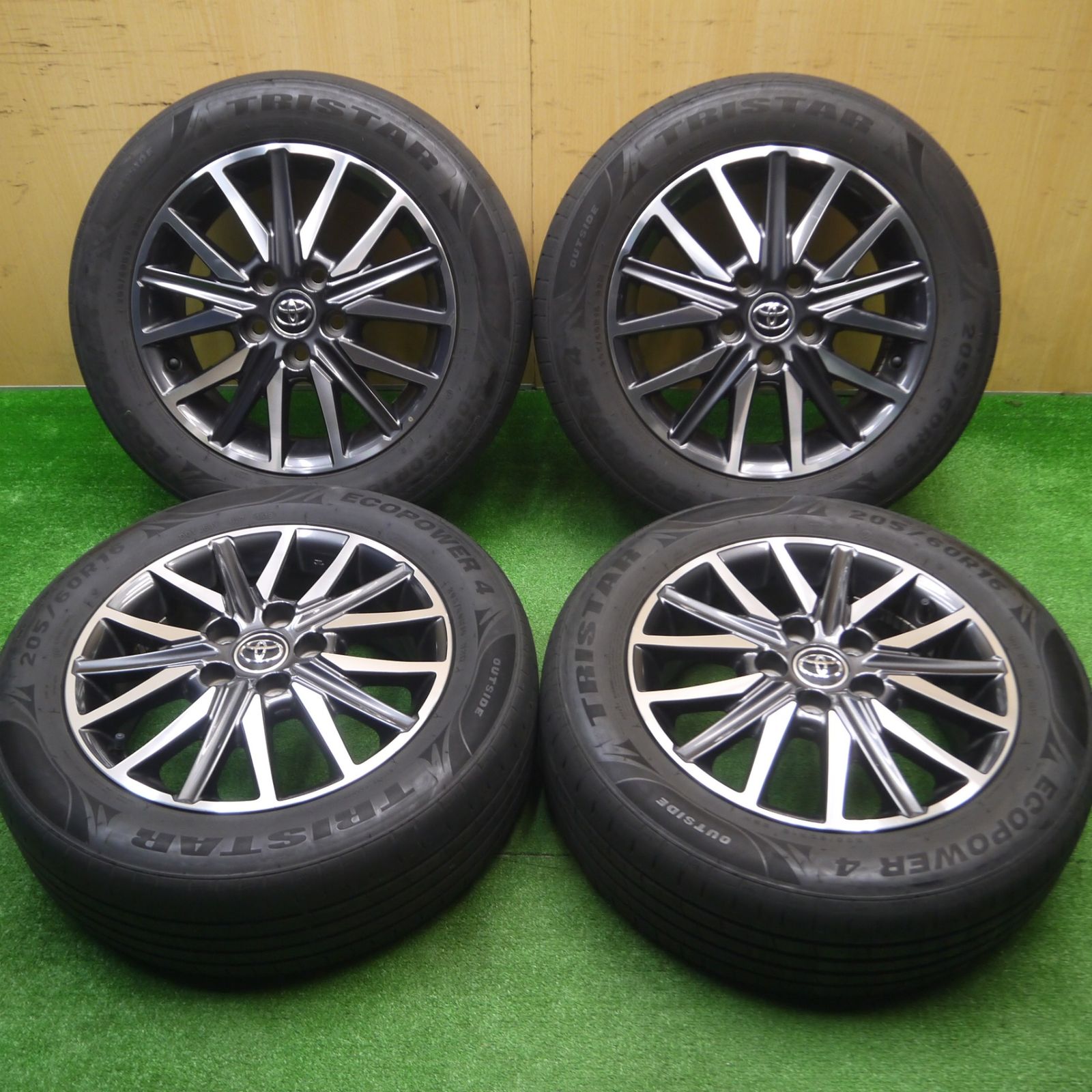 送料無料] キレイ☆トヨタ 80系 ヴォクシー ノア 純正 205/60R16 トライスター ECOPOWER4 16インチ  PCD114.3/5H☆4100705Hノ - メルカリ