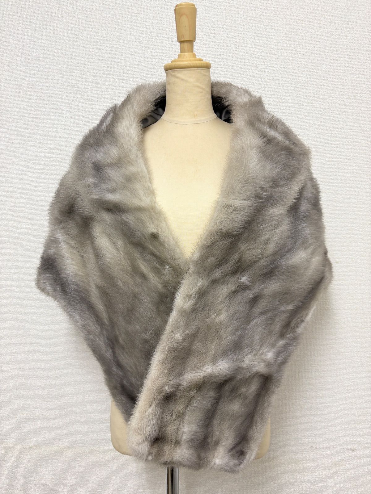 新品未使用✩2way✩ミンク✩ノーカラー✩マント✩腕出せます✩ファーショール Palais France Fur Co. ミンクファーショール ケープ リアルファー