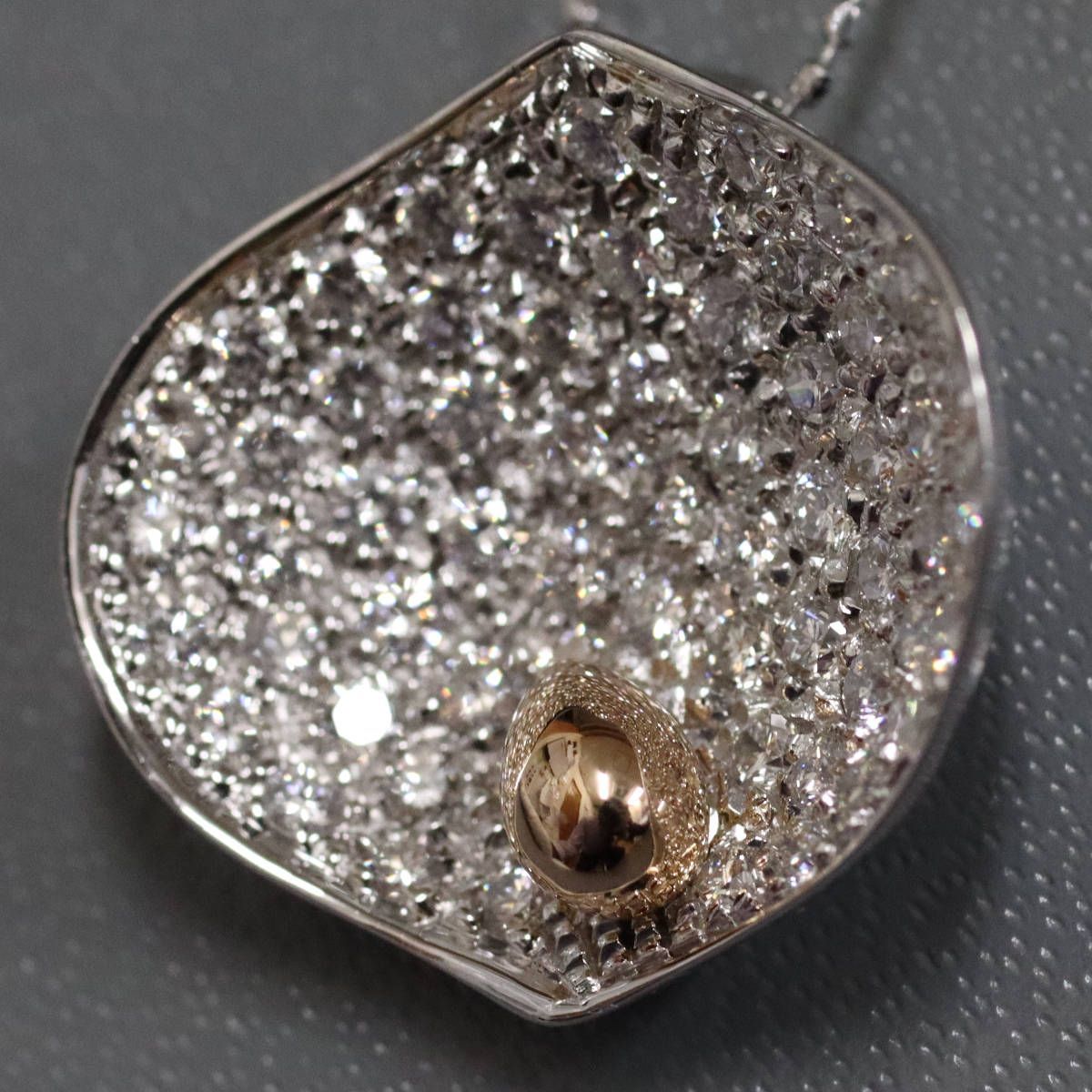 K18/750ダイヤモンドペンダント 5.9g