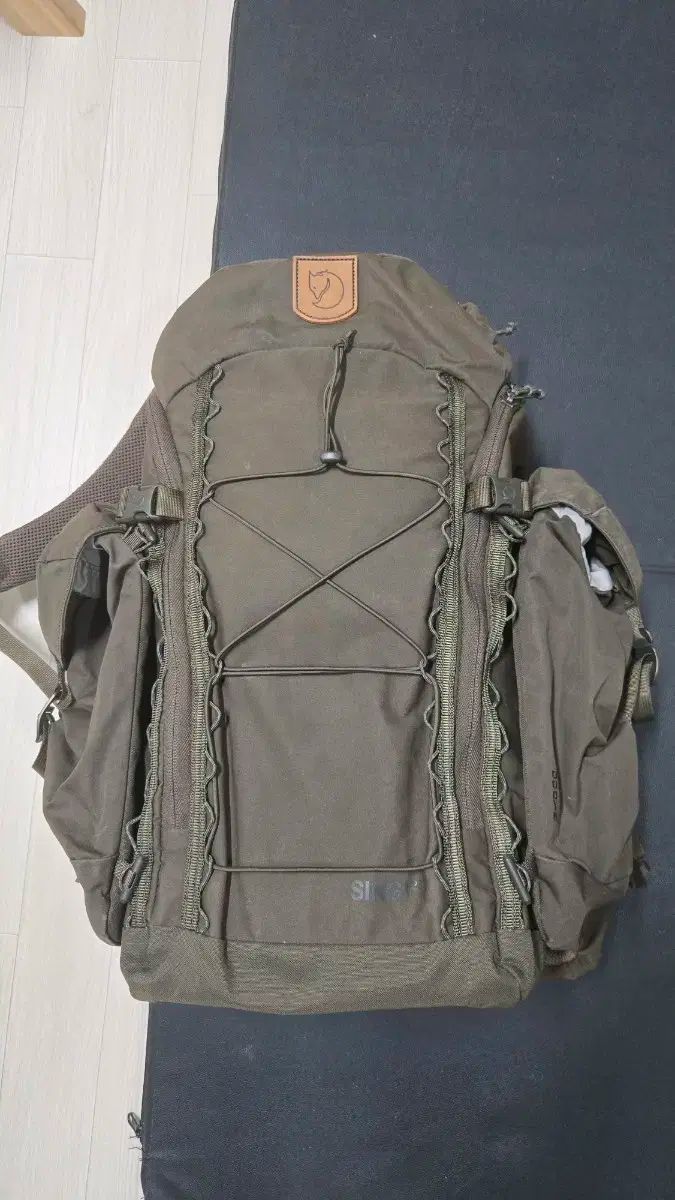 Fjällräven フェールラーベン Singi 28 リュックサック