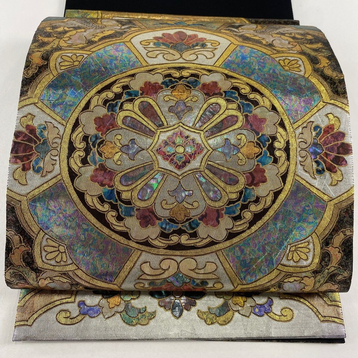 袋帯 華文 ペガサス 螺鈿 箔 緑 お太鼓柄 正絹