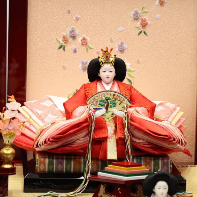 雛人形 段飾り 陽菜〜ひな 大三五親王 小三五官女 曙塗のしめ桜三段