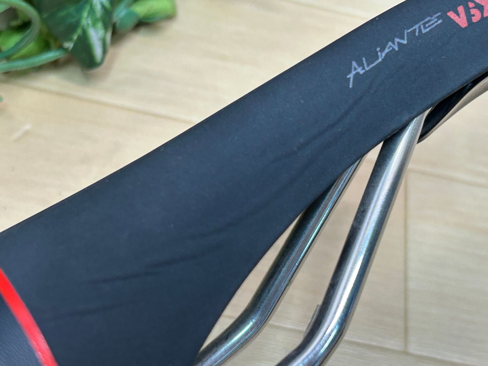 イチ推し!! 美品!! fi'zi:k ALiANTE VSX k:ium 269g フィジーク