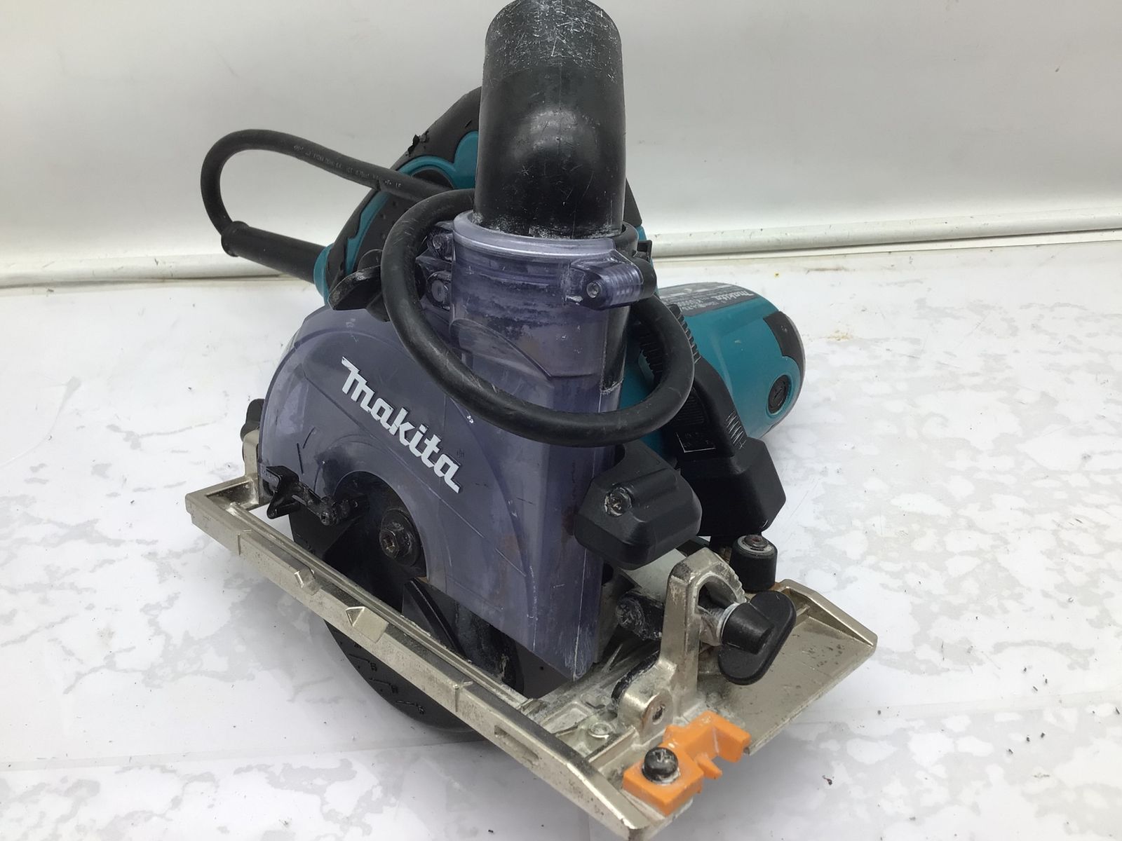 品 Makita|マキタ 125mm防じんマルノコ KS5000FX ITQ0JP7CP9EG エコツール笠寺店 M02