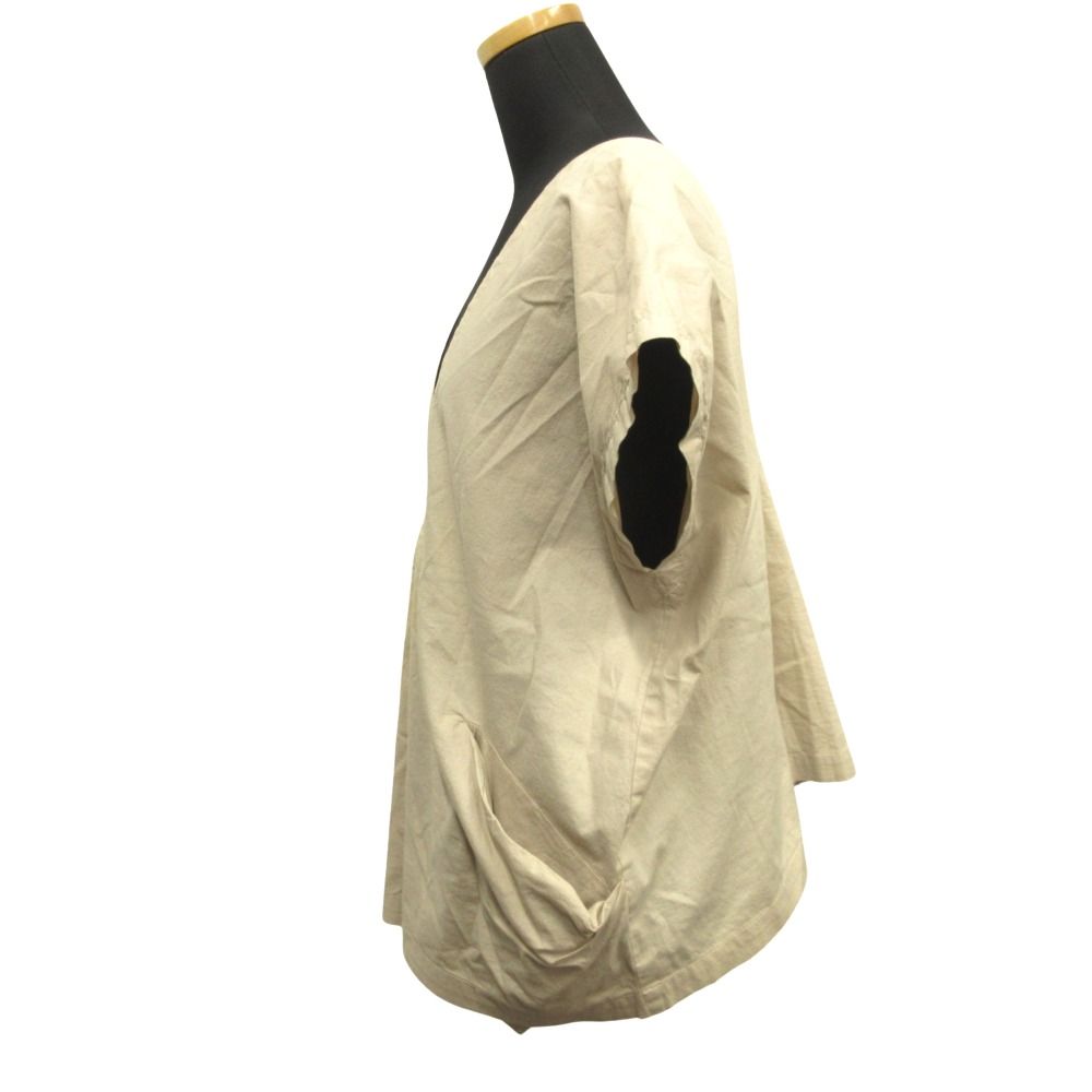  12 ss me ISSEY MIYAKE ミーイッセイミヤケ ワイド カットソー プルオーバー シャツ Vネック ベージュ レディース 古着 半袖(Tシャツ) Tシャツ カットソー