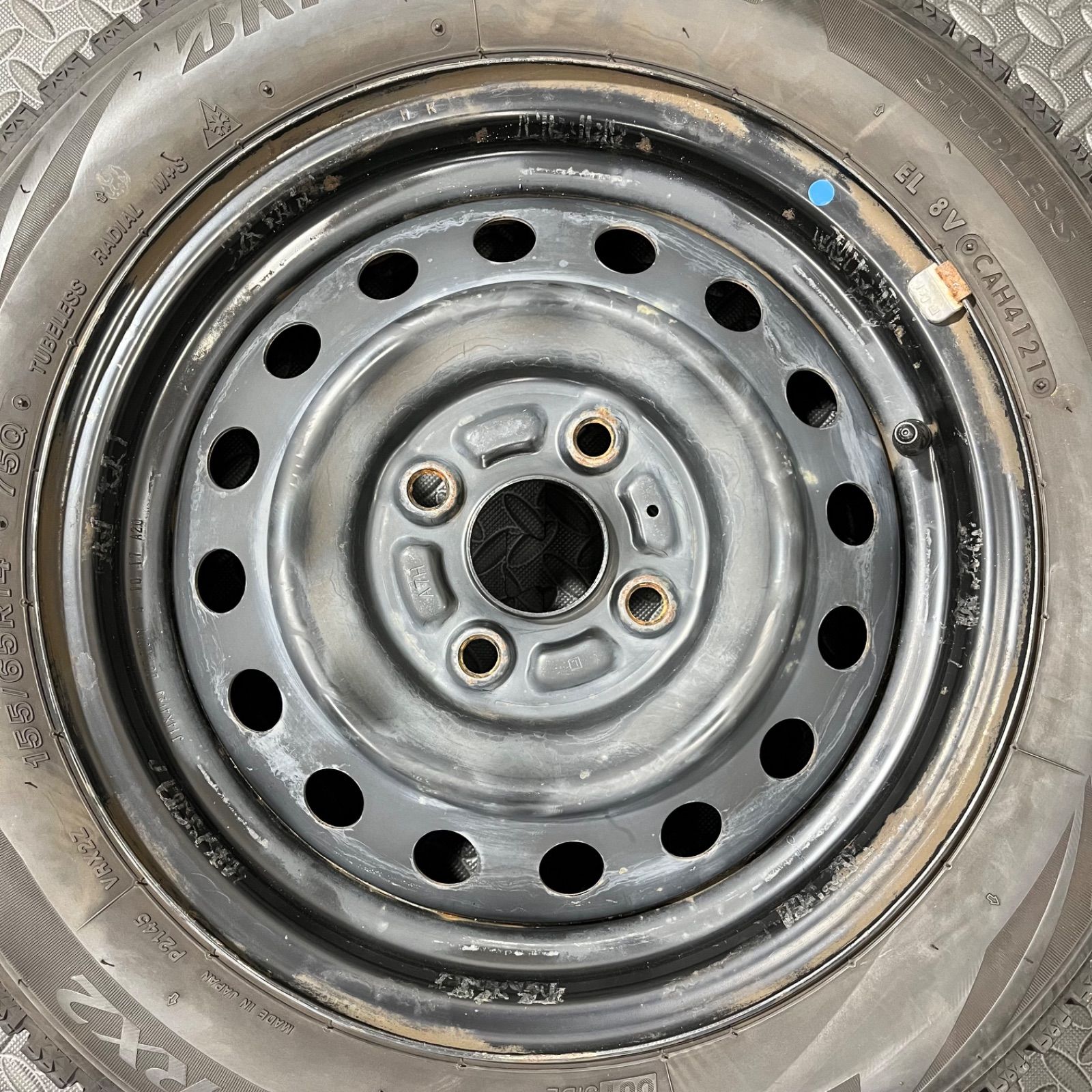 21年 155 65R14 ブリヂストン ブリザック VRX2 スズキ ワゴンR スペーシア スマイル スタッドレスタイヤ 1047C