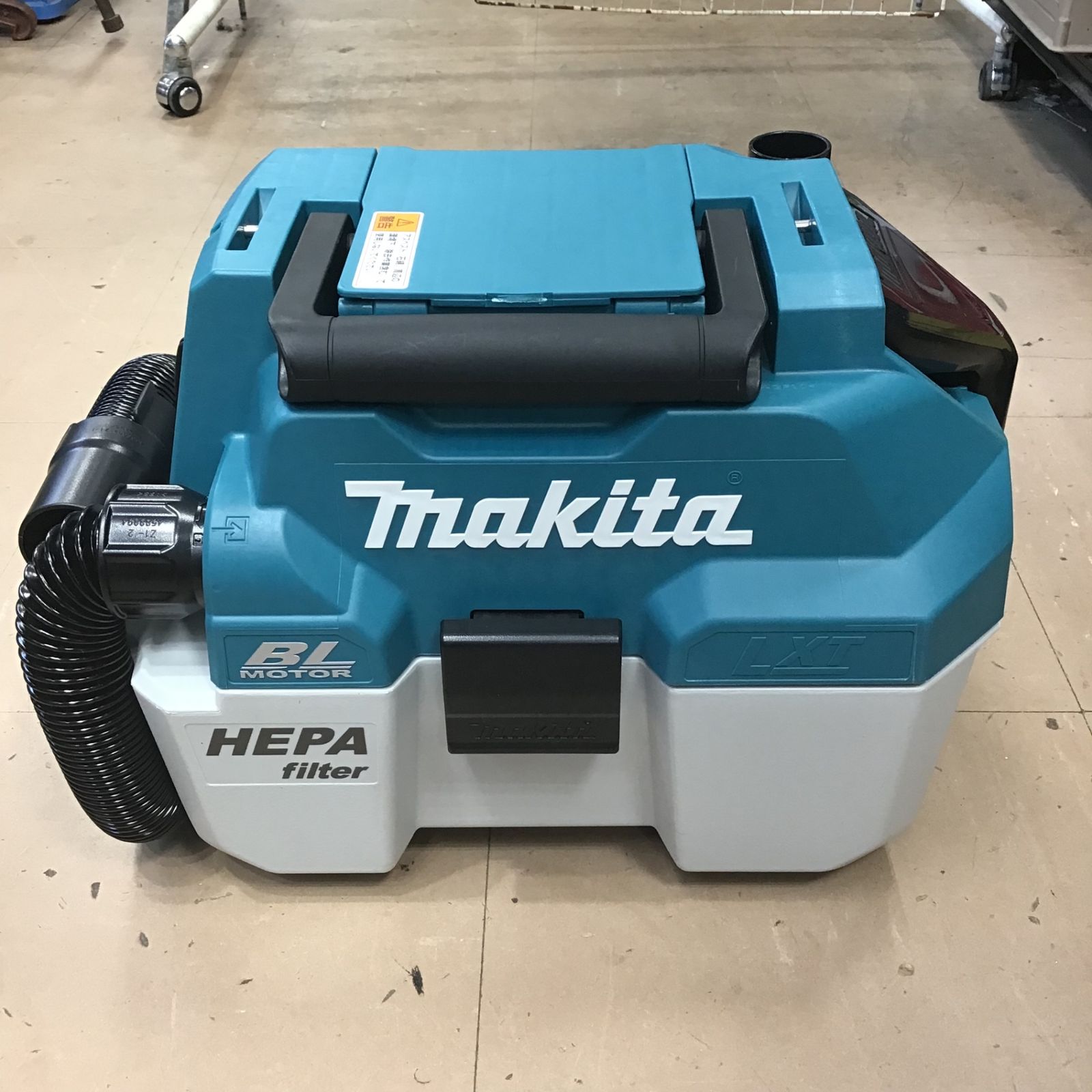 マキタ(makita) コードレス集じん機 乾湿両用 VC750DZ【草加店】