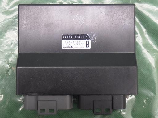 【中古】ブルーバード1800 純正 CDI