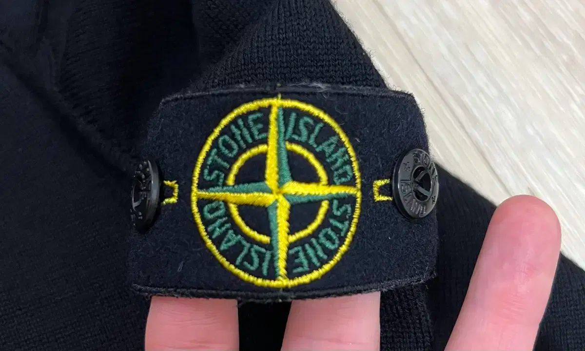 STONE ISLAND