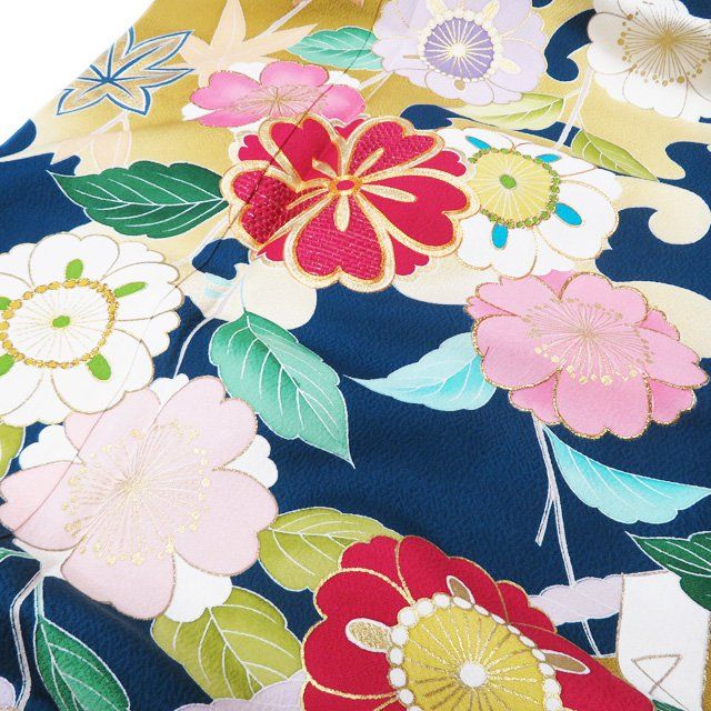 特選 振袖 着物 中古 正絹 金駒刺繍 千總 花の図 桜 紅葉 芥子色