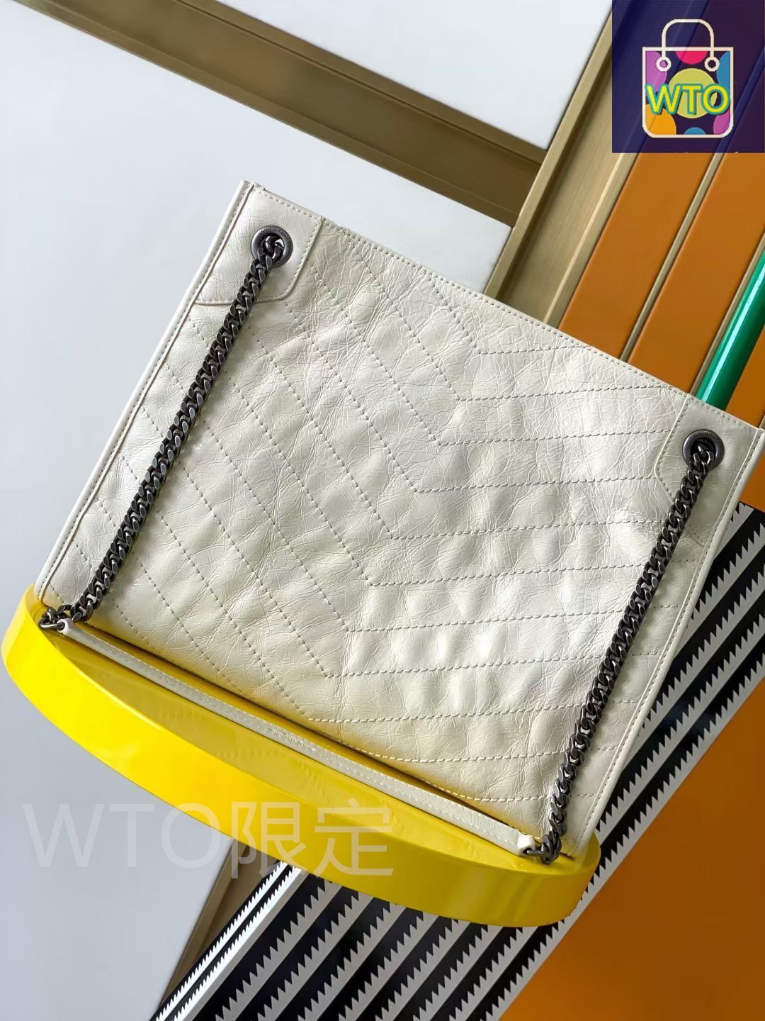 Saint Laurent 8219270NL008008 関税送料込 Yves Saint Laurent サンローラン 長財布 メンズ フルジップ