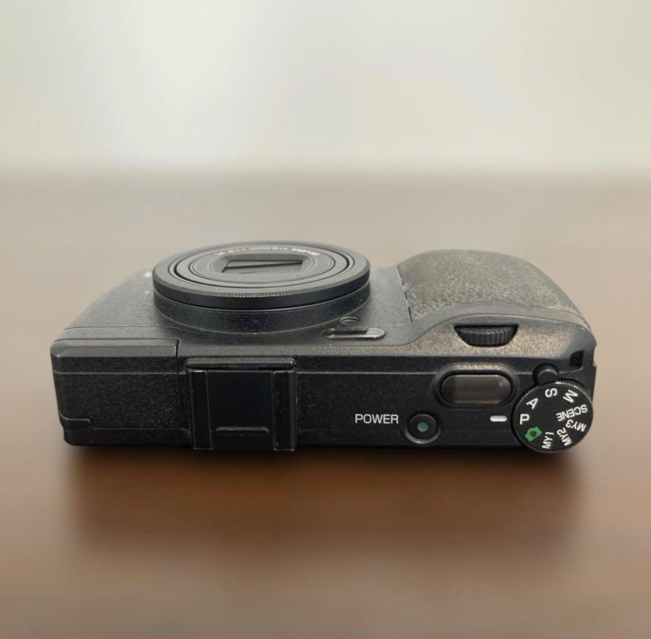 4687 RICOH GR DIGITAL IV ブラック デジカメ 4687 RICOH GR DIGITAL IV ブラック デジカメ - メルカリ