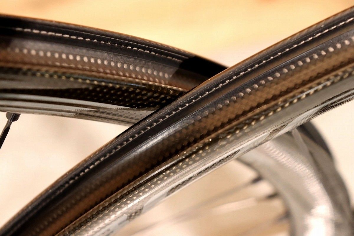 カーボン クリンチャー