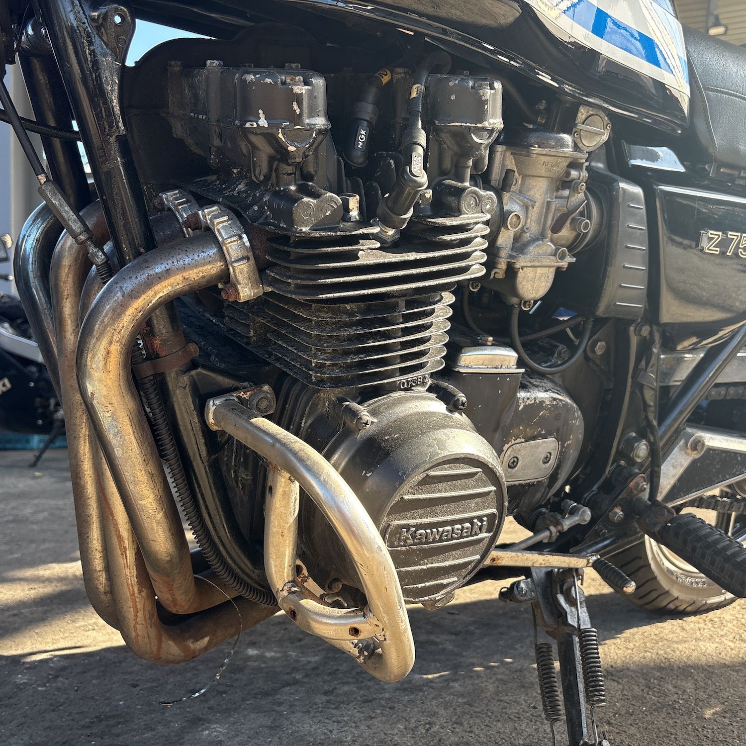 エンジンガード