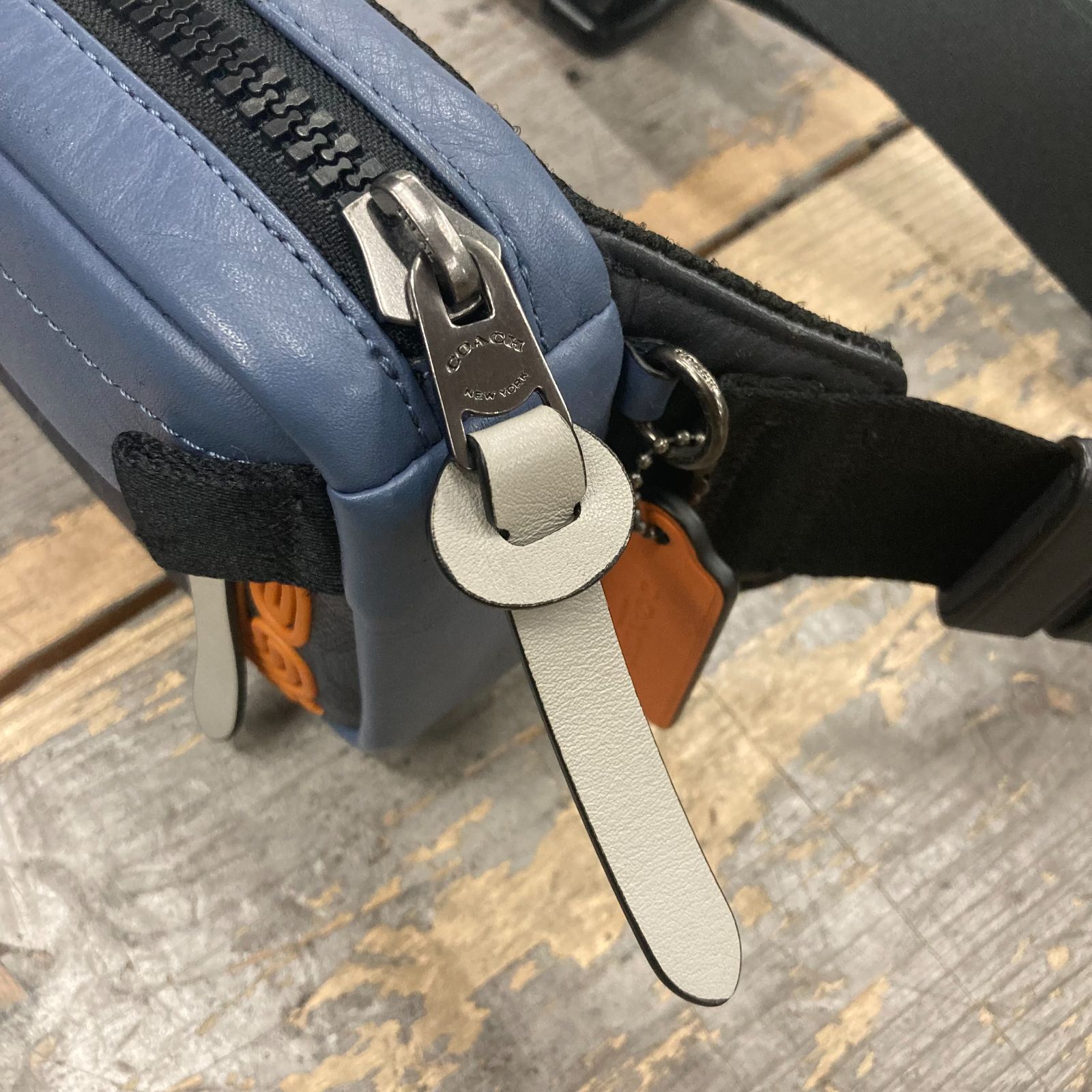 COACH (コーチ) C2964 Mini Edge Belt Bag In Colorblock Signature レザー カラーブロック  シグネチャー ミニ エッジ ベルトバッグ ウエストバッグ【I0067-005】 - メルカリ