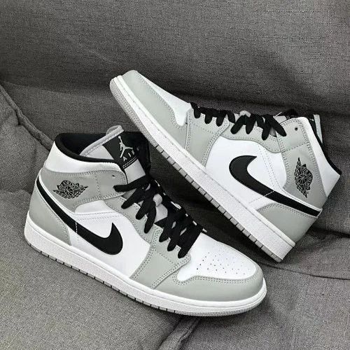 [ナイキ] エア ジョーダン 1 ミッド AIR JORDAN 1 ライトスモークグレー [並行輸入品]