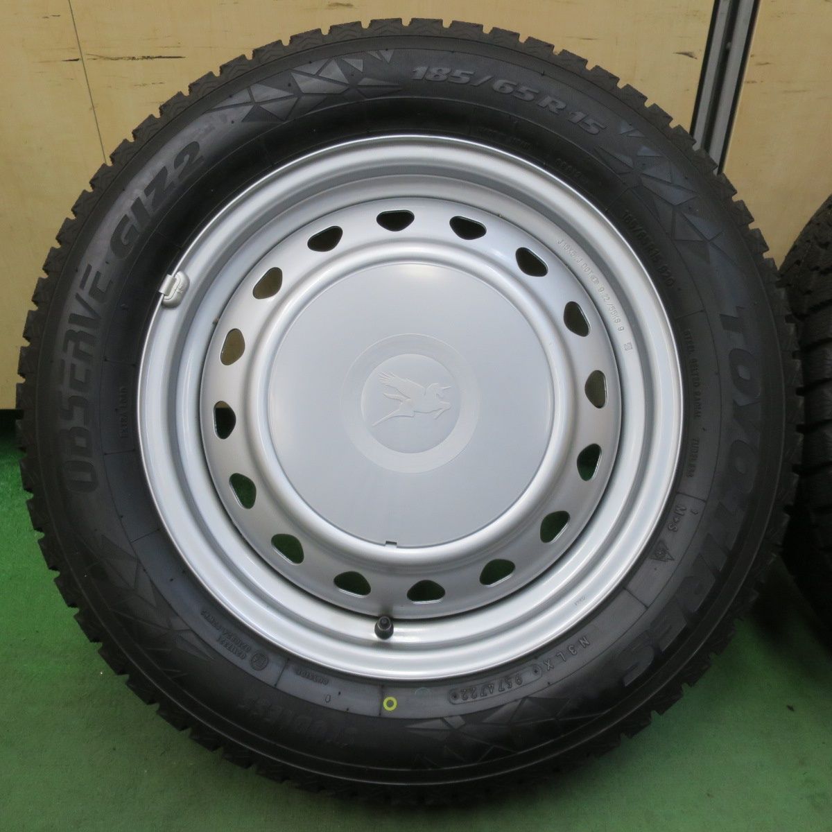 未使用！22年☆スタッドレス 185/65R15 トーヨー オブザーブ GIZ2 
