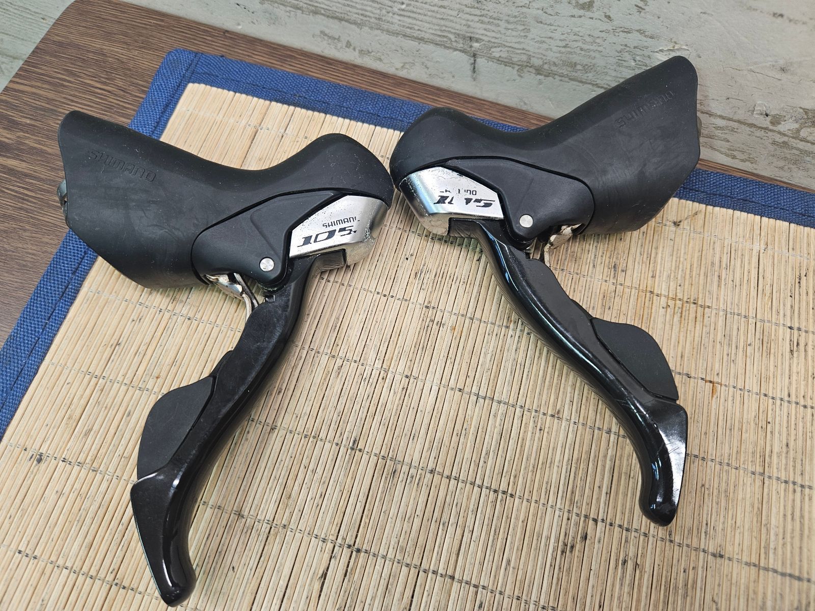 SHIMANO ST-5700 105 2×10 シマノ STiレバー ロード ミニベロ 同梱発送承中!! ZW180 T-840