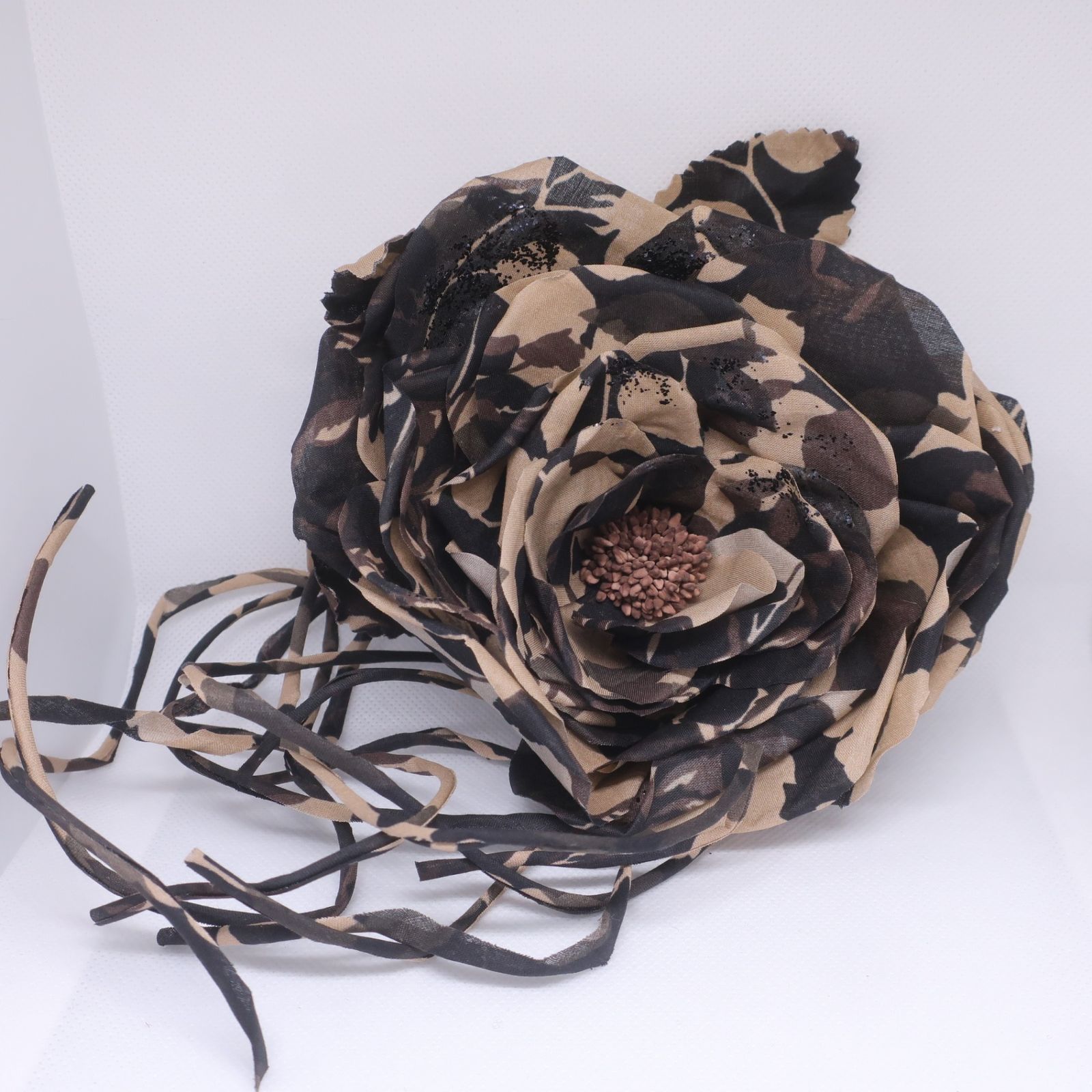 ピンクハウス薔薇コサージュ2個セット 美品