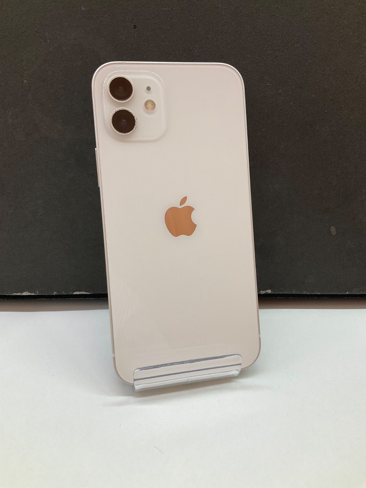 iPhone12