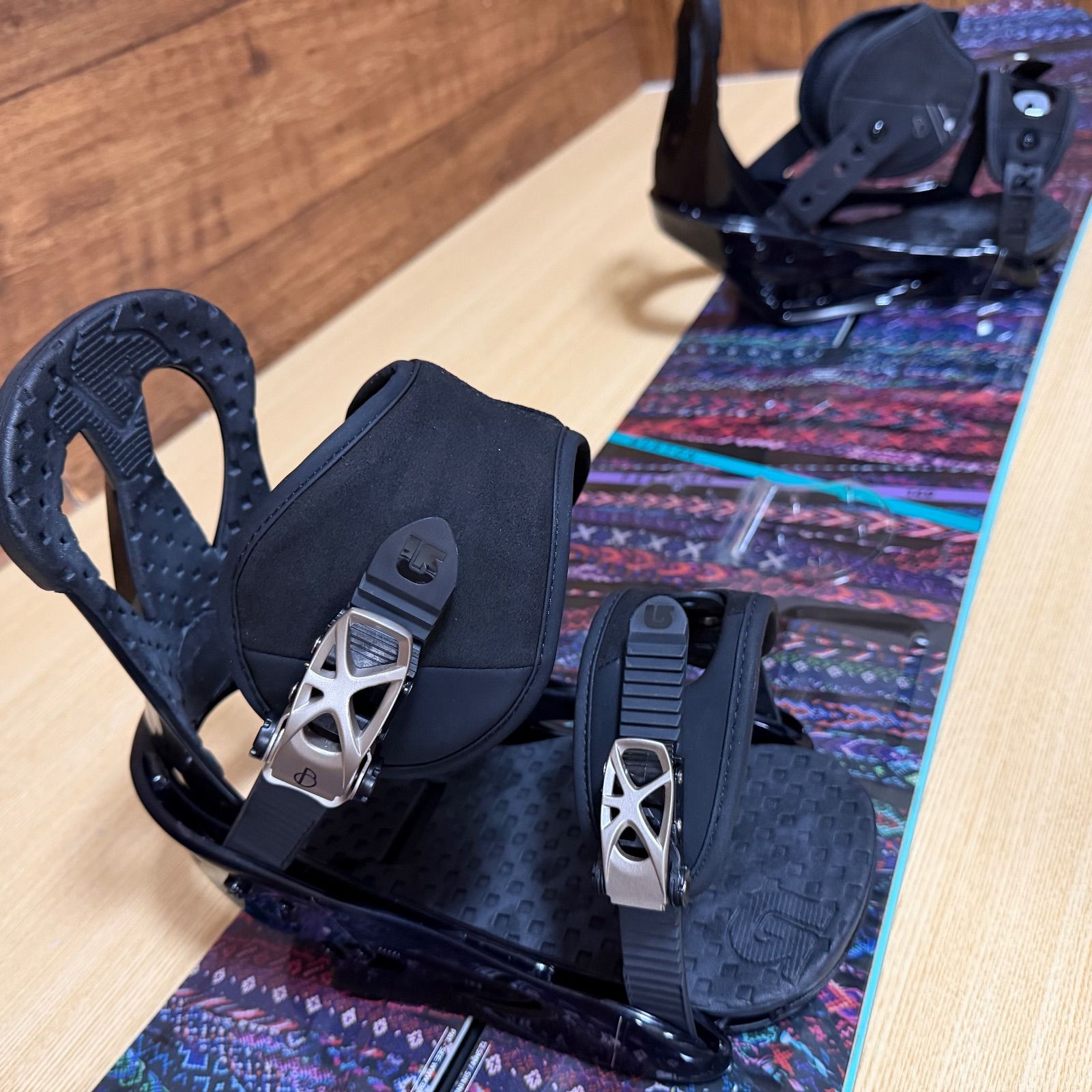 BURTON バートン レディース スノーボード2点セット ボード 149cm バイン23〜25cm WHITEMONARCHHOTEL_COM