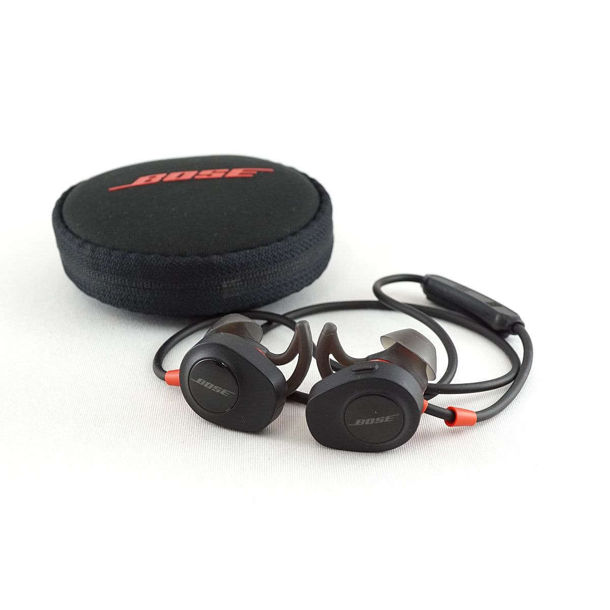 【未開封品】 BOSE ワイヤレスイヤホン SoundSport Pulse Amazon.com: Bose SoundSport Pulse Wireless Headphones, Power Red