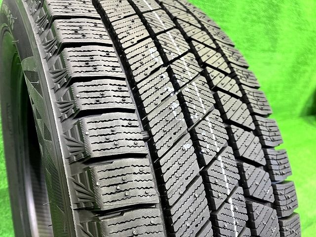 【保障できる！】 BRIDGESTONE スタッドレス ブリヂストン ブリザックVRX3 205 60R16 4本 8ミリ