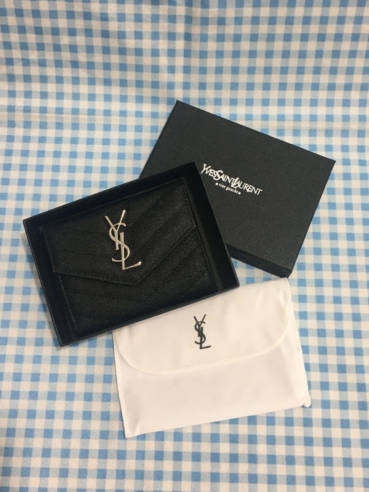 YSL イヴサンローラン ミニ財布 三つ折り財布 ブラック シルバー金具