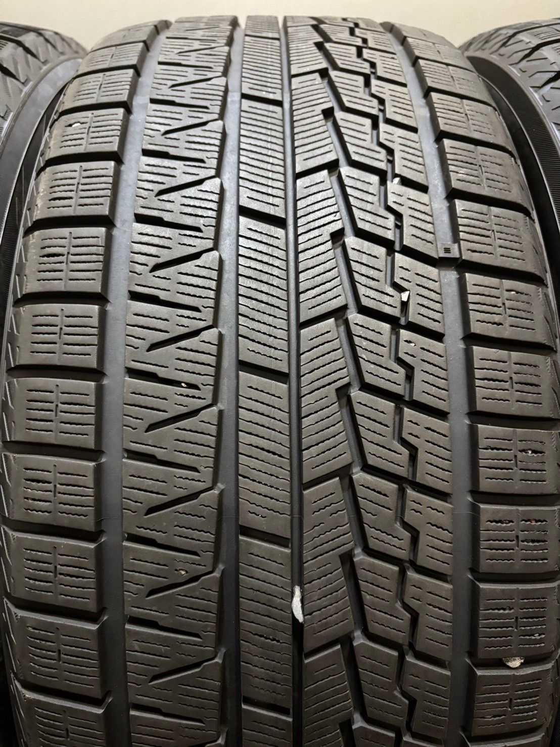 送料無料の商品多数！ 245 45R19 YOKOHAMA ice GUARD iG70 21年製 スタッドレス 4本 ヨコハマ アイスガード アルファード ヴェルファイア 南9-K219 代引OK！