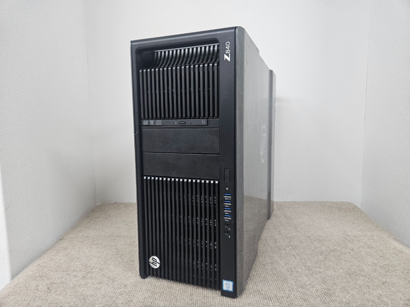 クリエイター向け HP Z840 Workstation Xeon E5-2690 V4 2CPU 28コア56スレッド メモリ256GB SSD 1TB NVIDIA Quadro P2000