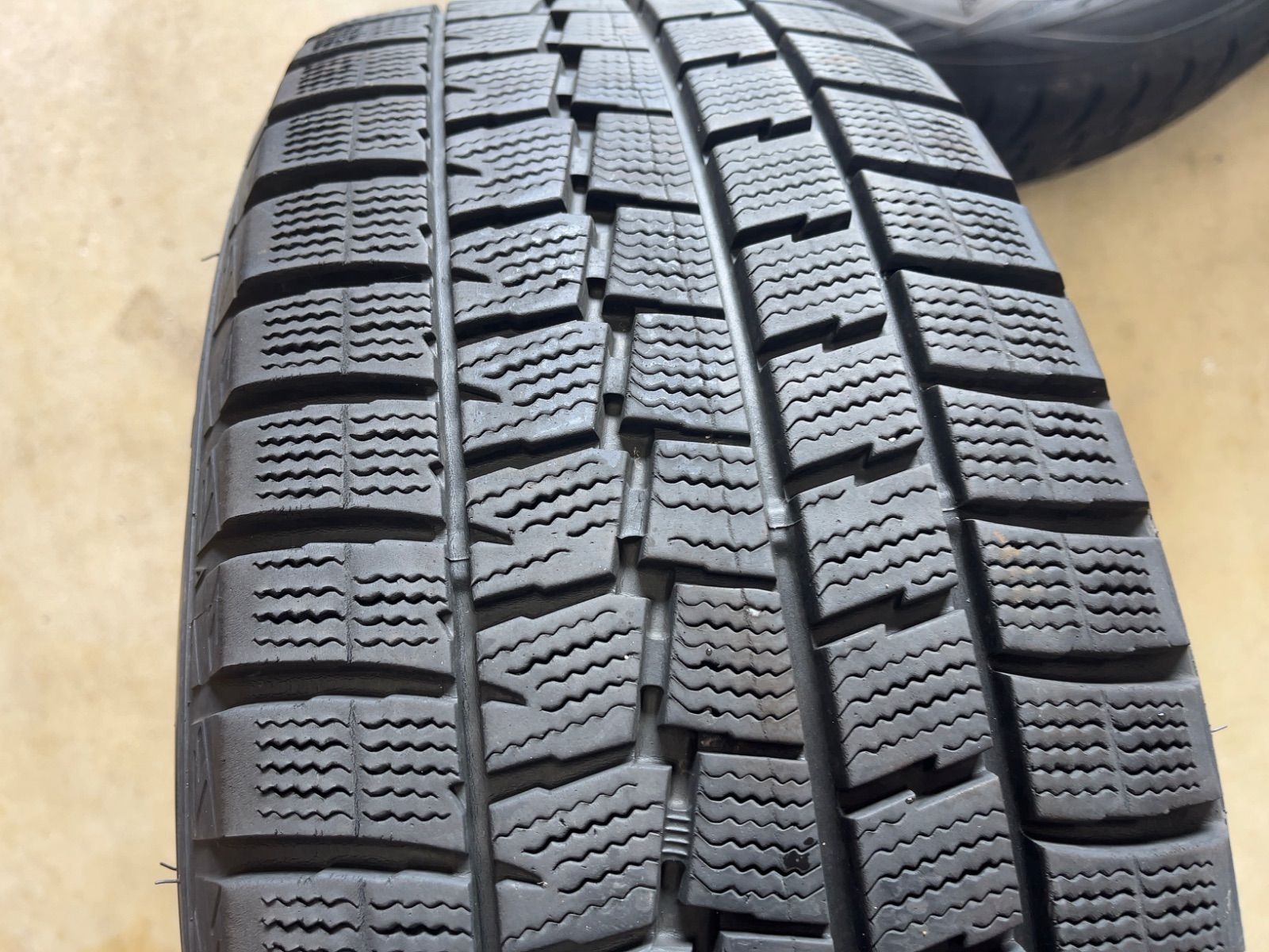 F60 クロスオーバー