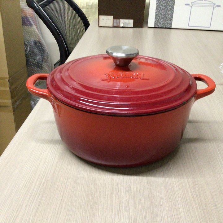 ハインツ　ホーローウエアシリーズ　ラウンドココット　22cm レッド　赤　鋳物 ih対応 赤 新品○ハインツ 鋳物ホーロー鍋 22cm IH対応 レッド 赤□HEINZ