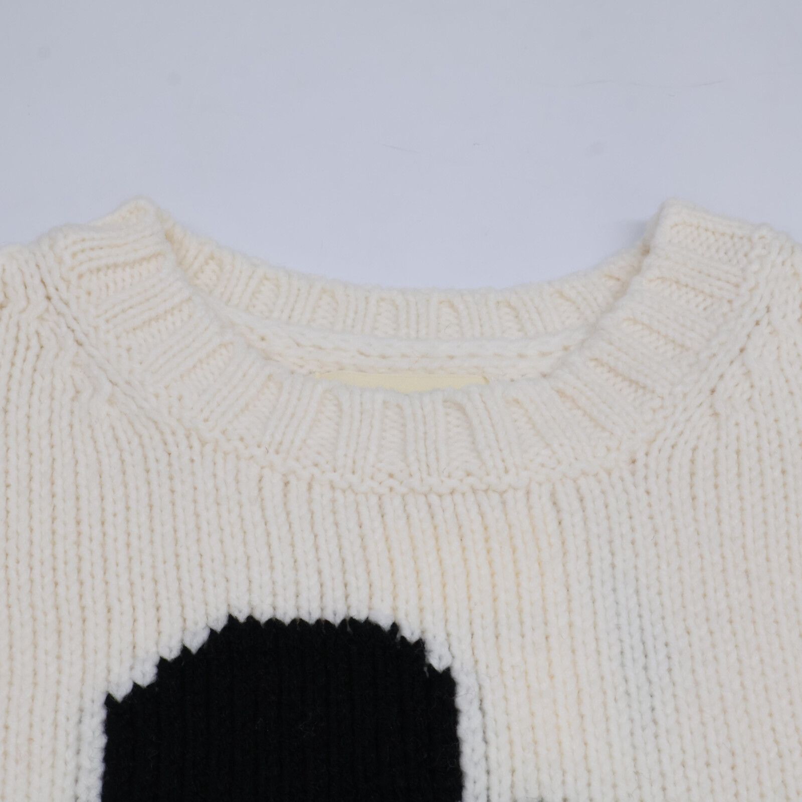 ニットセーター