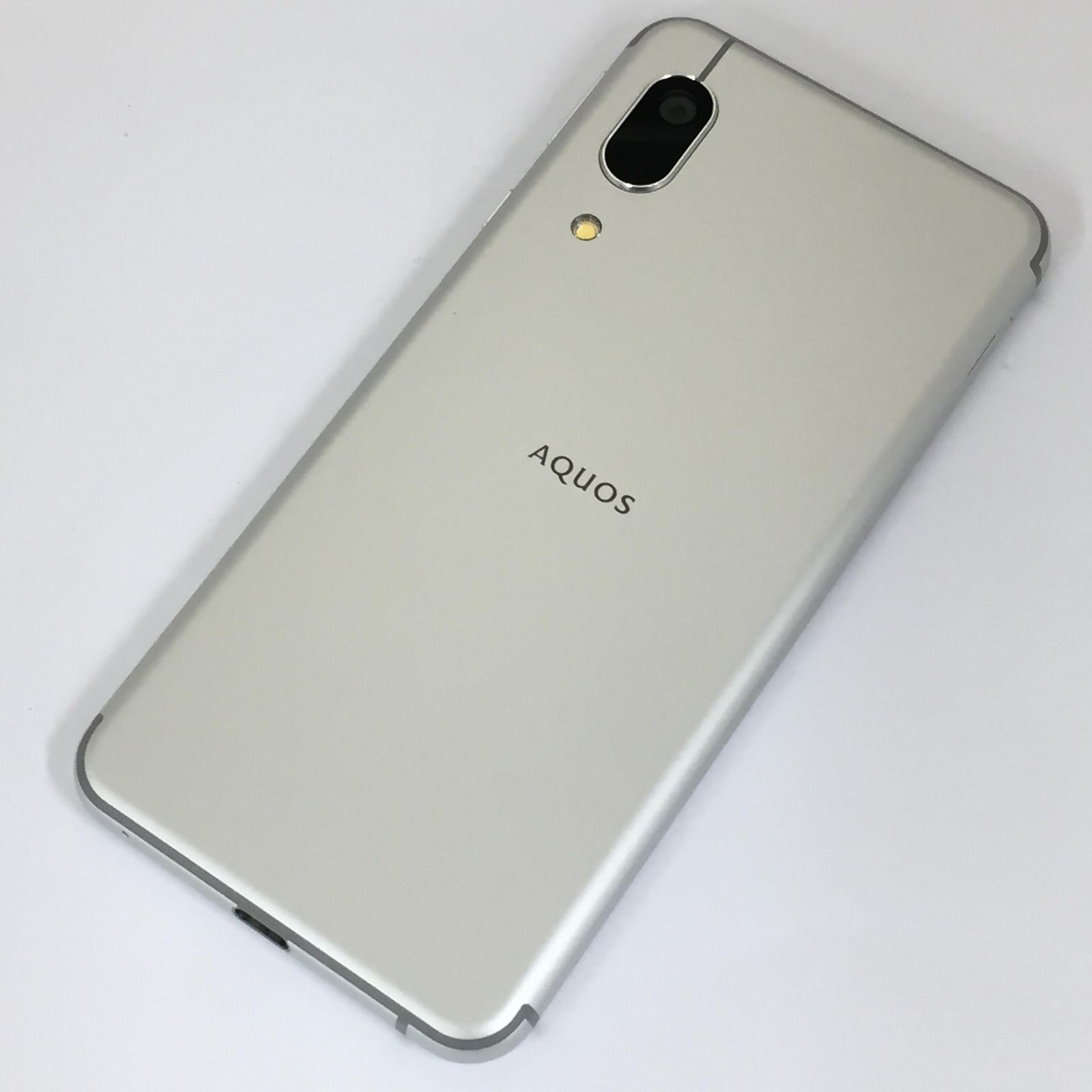 良品】907SH/AQUOS sense3 basic/357984101690356 AQUOS sense3 basic