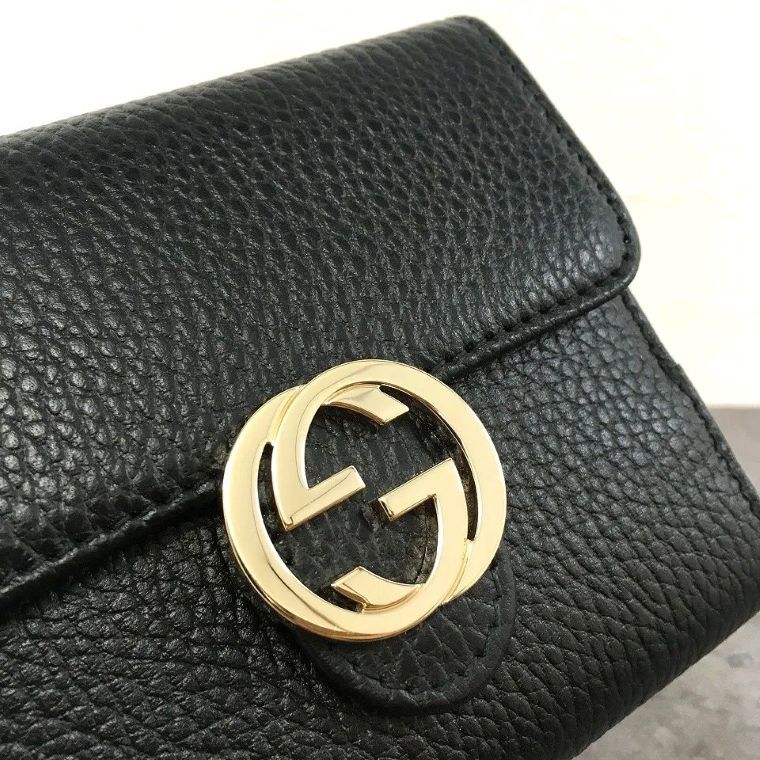 送料込み！ 極美品 GUCCI Wホック財布 615525 インターロッキング  