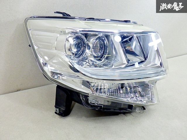 ダイハツ タントカスタム トップエディション LA600S 純正 ヘッドライト ダイハツ タントカスタム LA600S LA610S 後期：純正 ヘッド