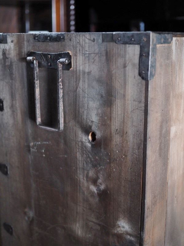 明治時代９杯の抽斗箪笥 アンティークチェスト 古録展 品番S10768 MARWIL-DEMENAGEMENTS_CH