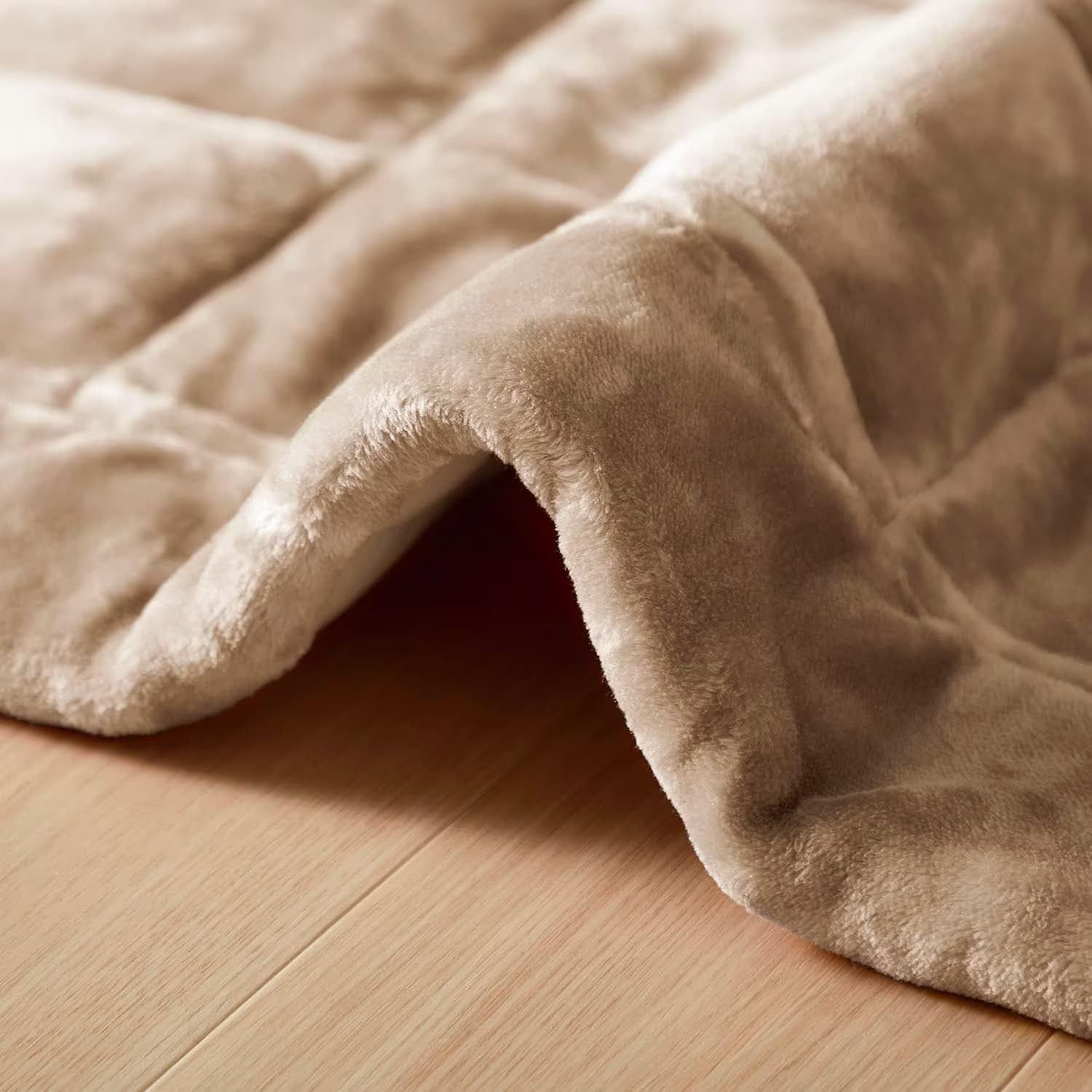 ファッショナブルな ベルメゾン キルトラグ わた入り ラグ カーペット メルトロ ベージュ 約200×240 特売品期間限定。