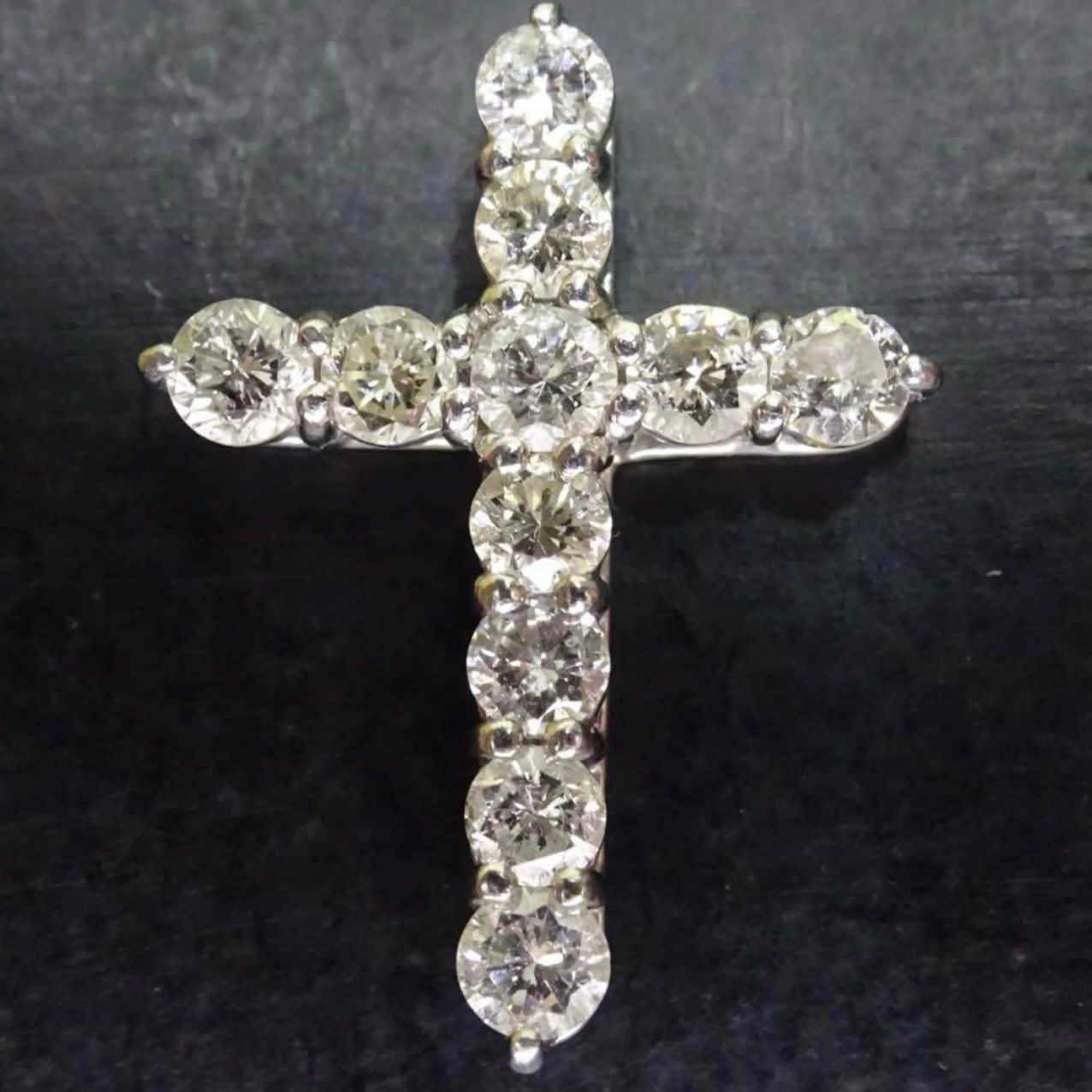 プラチナ pt900 天然ダイヤモンド0.50ct クロス デザイン ネックレス 