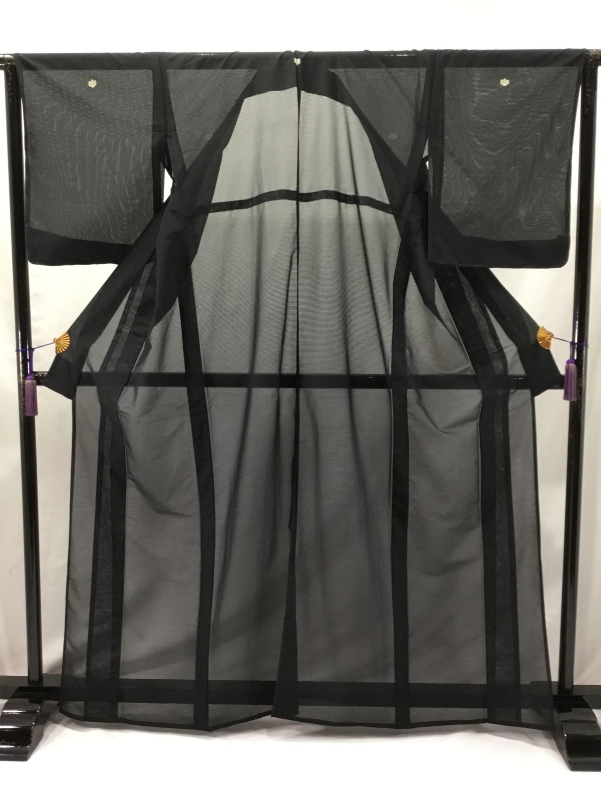 喪服セット/黒紋付＋長襦袢/美品/正絹＋綿/五つ紋/「五三ノ桐」/衿下