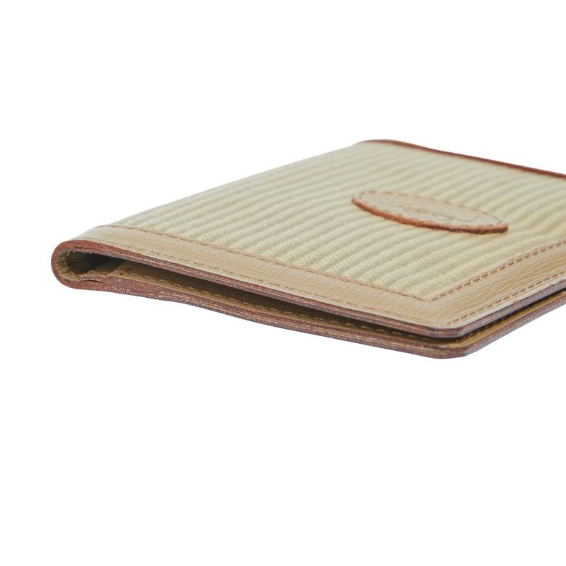 ベージュ レザー