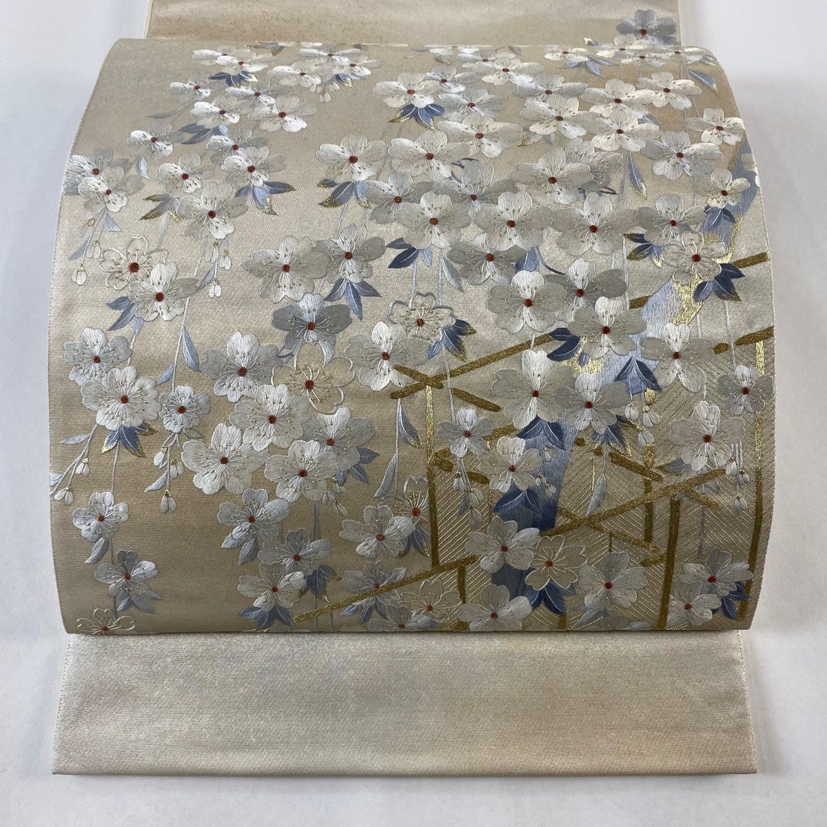 刺繍 袋帯 お太鼓柄 金糸 正絹 刺繍 袋帯 お太鼓柄 金糸 正絹