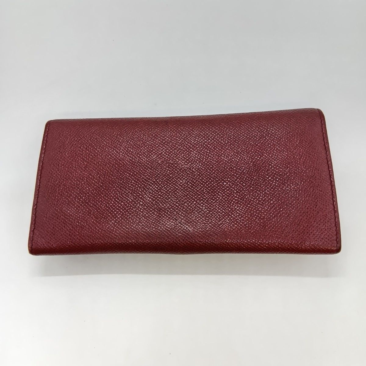 二つ折り 長財布