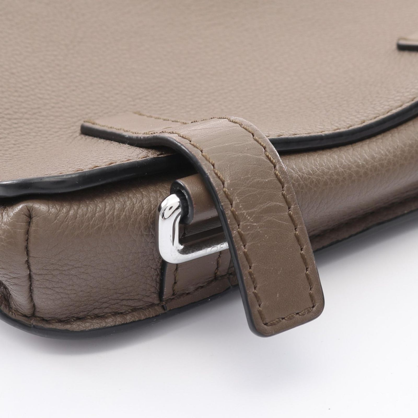 ロエベ LOEWE ウエストバッグ ミリタリー バムバッグ アナグラム 