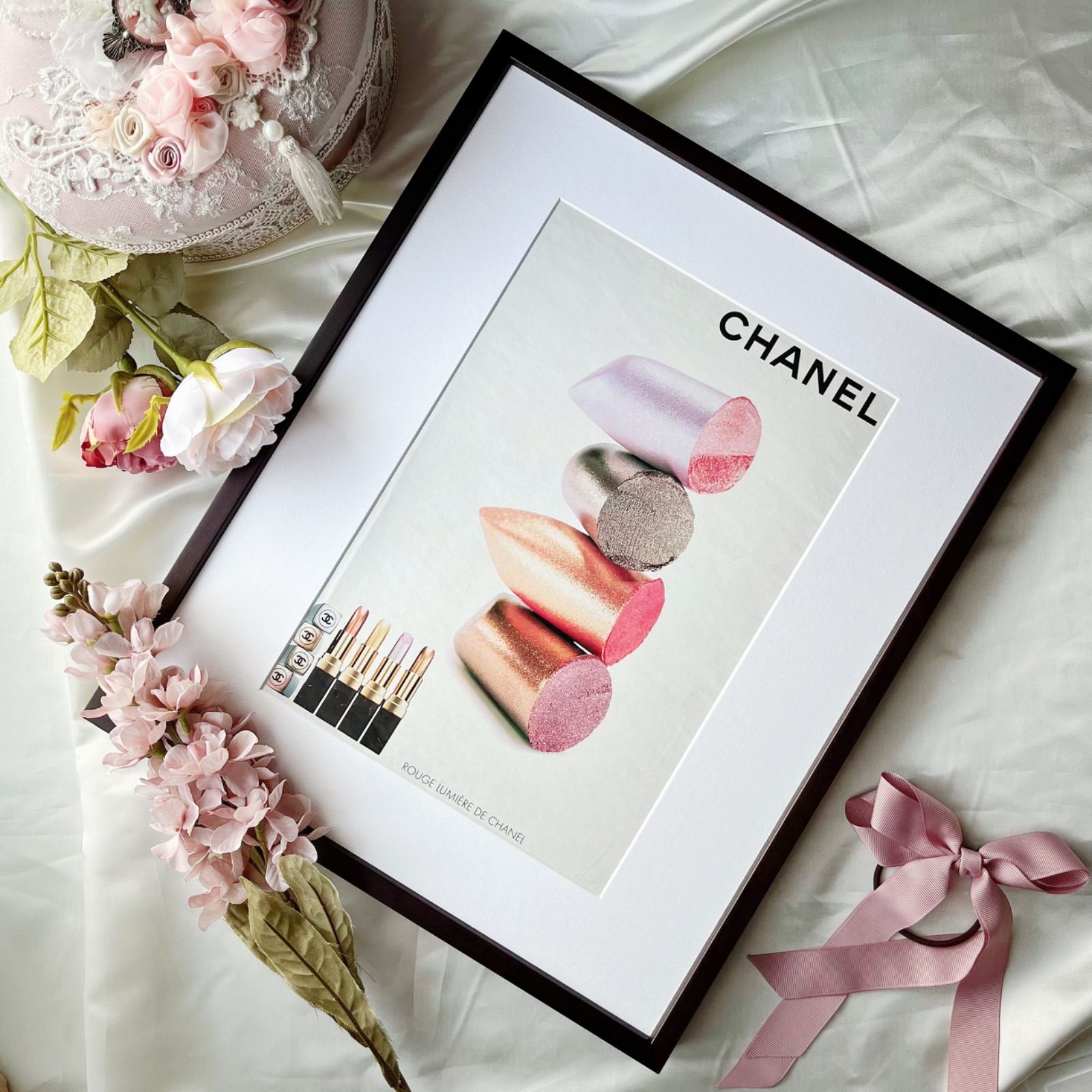 ＜2000 広告＞CHANEL シャネル ポスター ヴィンテージ ビンテージ アートポスター フレーム付き 額縁 インテリア モダン おしゃれ  かわいい 壁掛け フランス ポップ ピンク デザイン