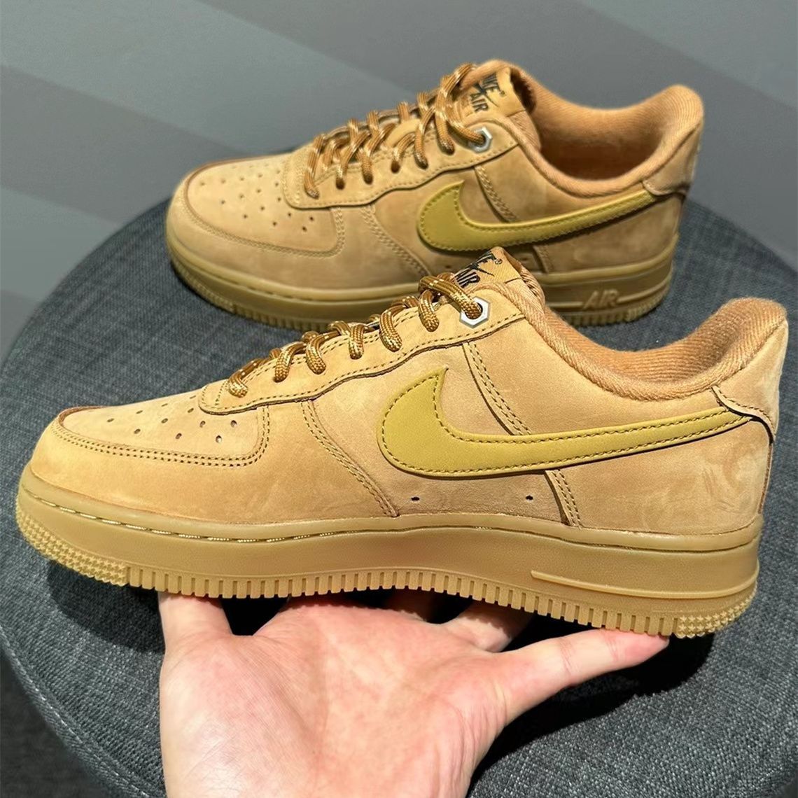 新品 ナイキ NIKE エア フォース ワン AIR FORCE 1 '07 WB フラックス/ガムライトブラウン/ブラック/ウィート  CJ9179-200 ナイキジャパン - メルカリ