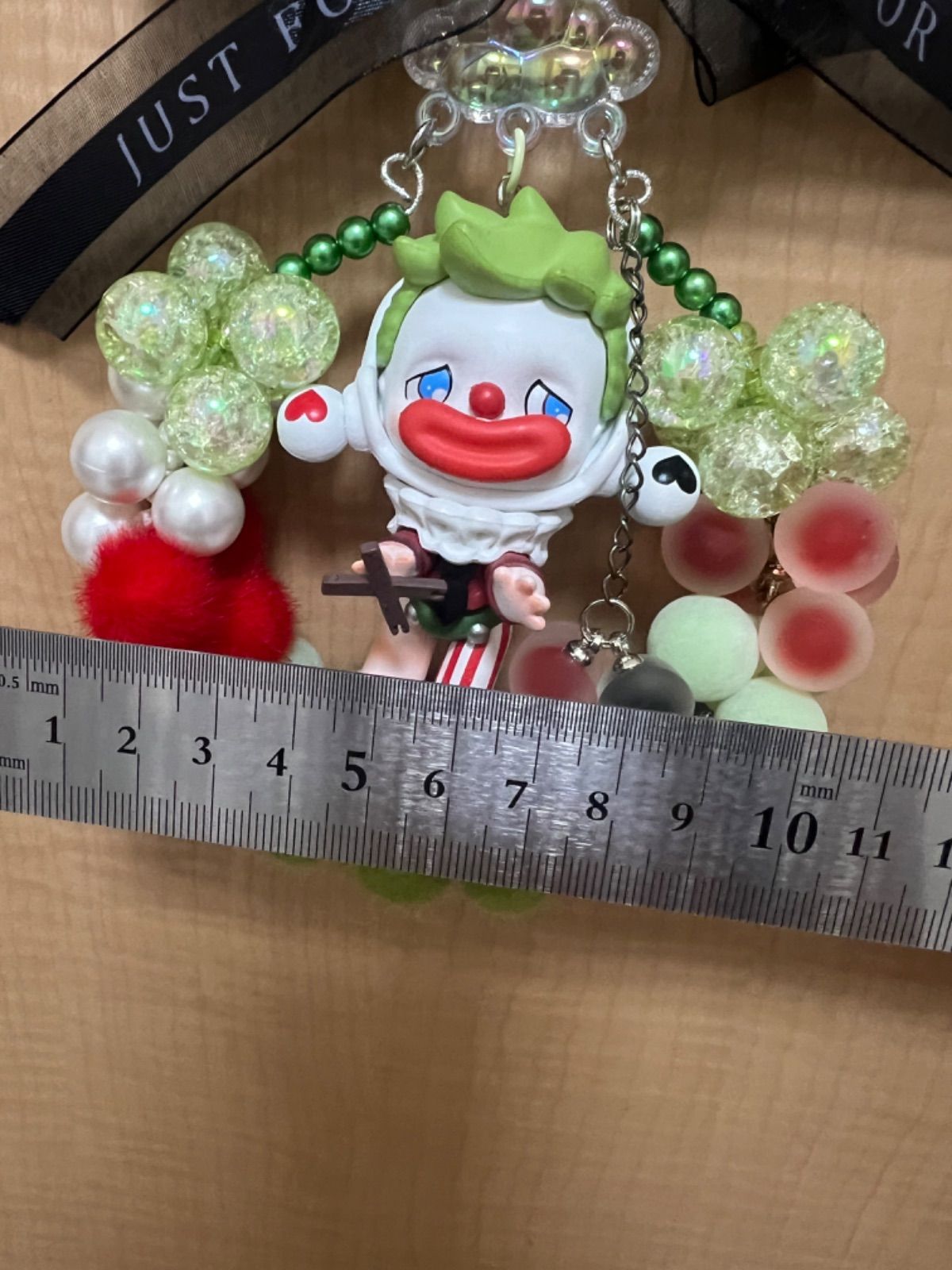 【バラ売り可能】ハンドメイド アクリルビーズ リース　スカルパンダ　6点セット ♪リース♪ハンドメイド スカルパンダ ピエロおまけ付き - メルカリ